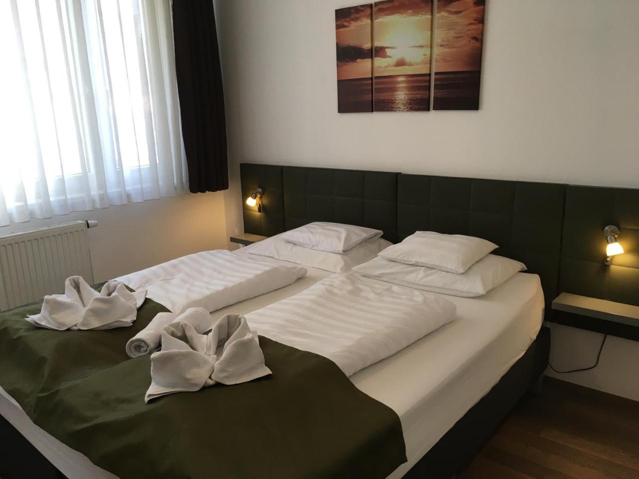 Hotel apartamentowy Corvin